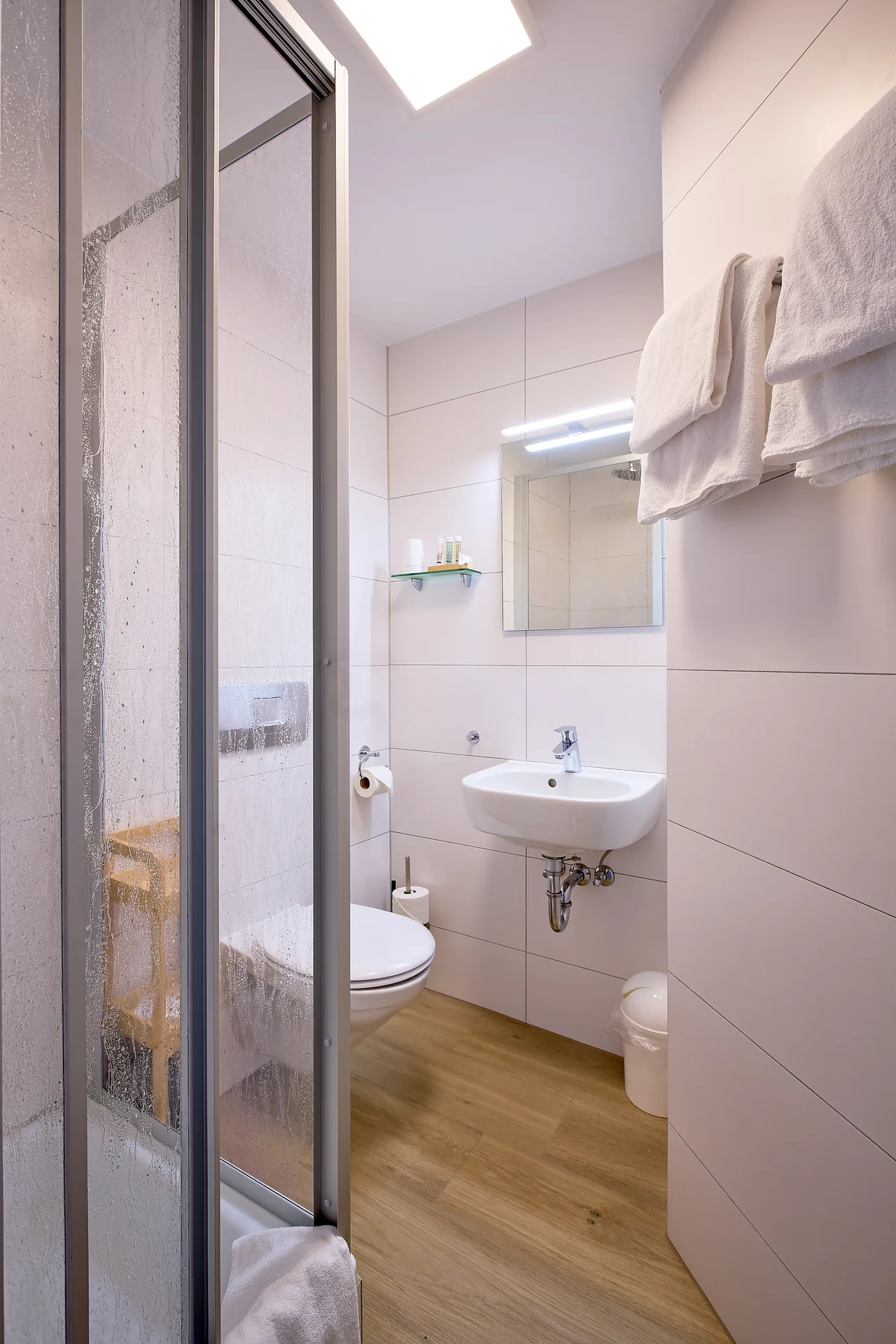 Standard-Doppelzimmer: Duschbad